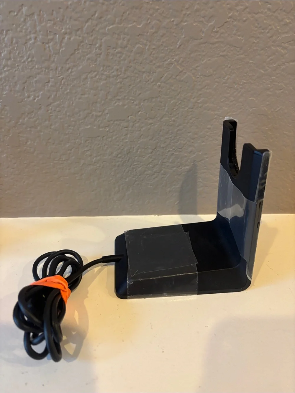 Plantronics Voyager Focus UC B82 Black Wireless Headset w/ Charge Stand & Case
